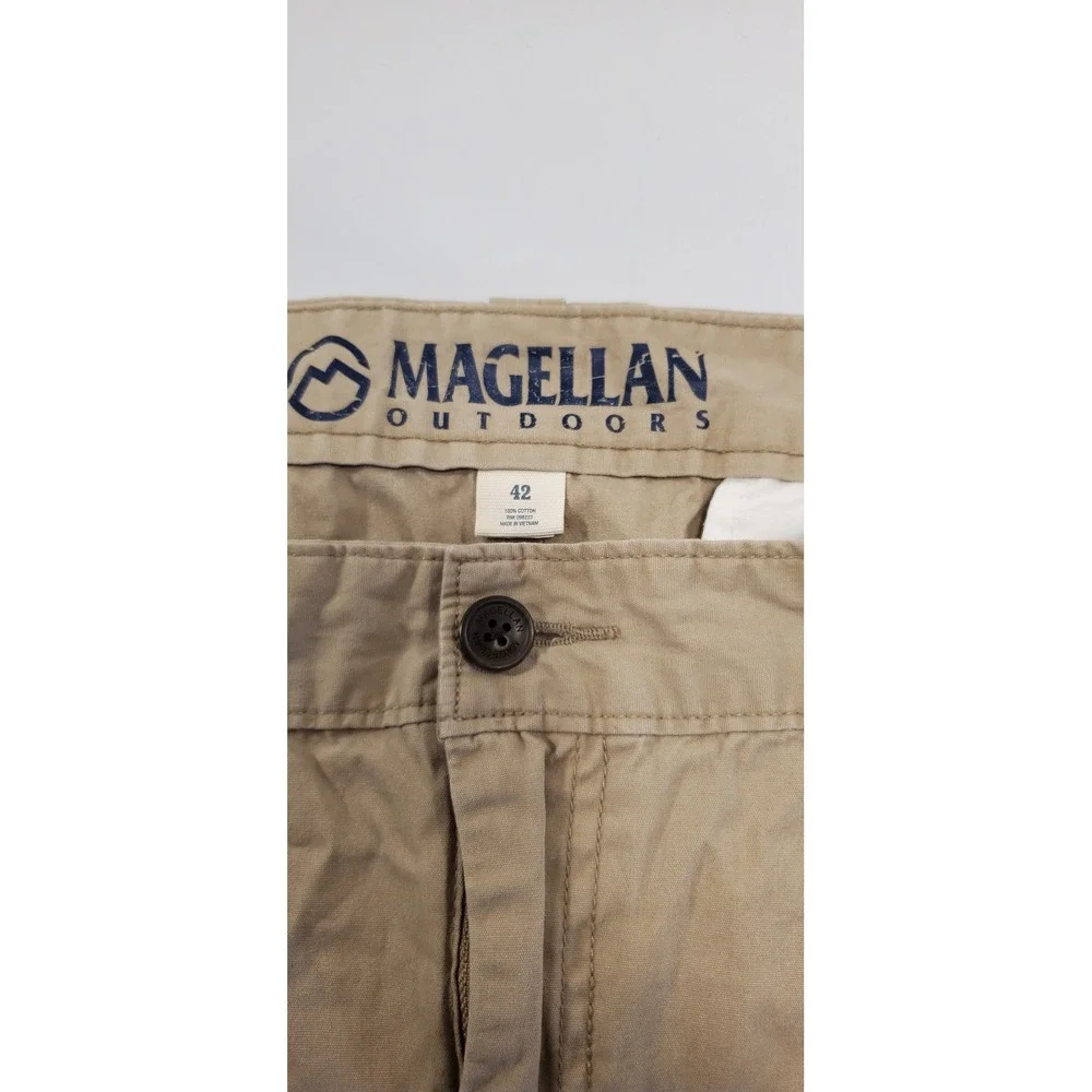 Magellan Outdoors Mens Khaki Chino Shorts Size 42 Brown Cotton Twill Flat Front